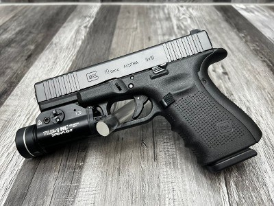 GLOCK 19 GEN 4 9MM LUGER (9x19 PARA) - Image 1 of 4