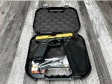 GLOCK 17 GEN 5 GOLD SLIDE 9MM LUGER (9x19 PARA) - Image 4 of 4