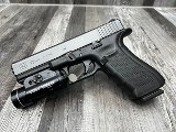 GLOCK 22 GEN 4 40 Smith & Wesson - Image 1 of 4