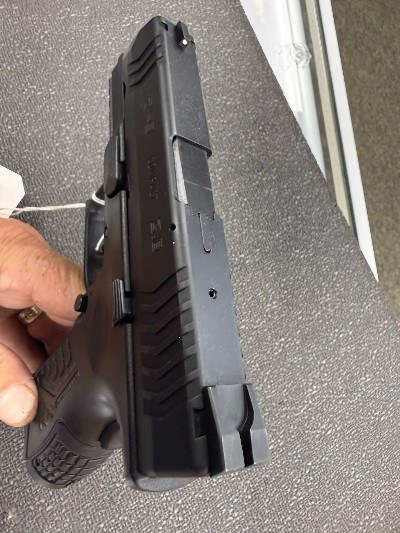 SPRINGFIELD ARMORY XDM-9 COMPACT 3.8 9MM LUGER (9x19 PARA) - Image 2 of 6