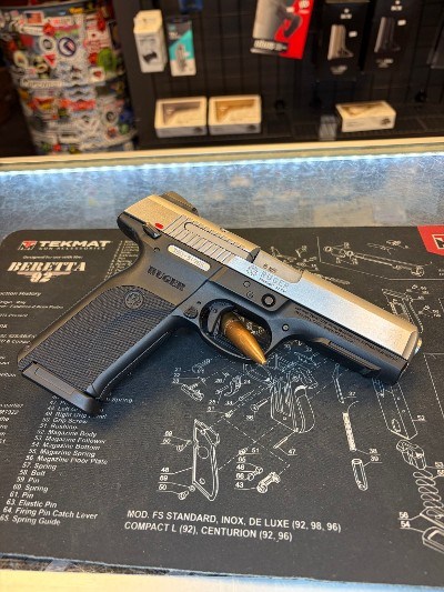 RUGER SR45 .45 ACP - Image 2 of 3