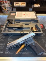 RUGER SR45 .45 ACP - Image 3 of 3