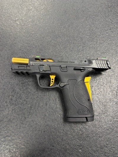 SMITH & WESSON M&P 380 SHIELD EZ M2.0 .380 ACP - Image 4 of 4