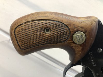 CHARTER ARMS Undercover .38 SPL - Image 8 of 12