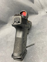 ZEV TECHNOLOGIES OZ9C HYPER-COMP 9MM LUGER (9x19 PARA) - Image 6 of 10