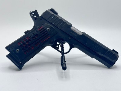 TAURUS 1911 .45 ACP - Image 1 of 10