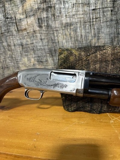 WINCHESTER M12 DUCKS UNLIMITED 20 GA - Image 7 of 12