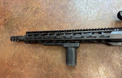RADICAL FIREARMS RF-15 .300 AAC BLACKOUT - Image 10 of 13