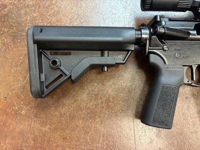 RADICAL FIREARMS RF-15 .300 AAC BLACKOUT - Image 3 of 13