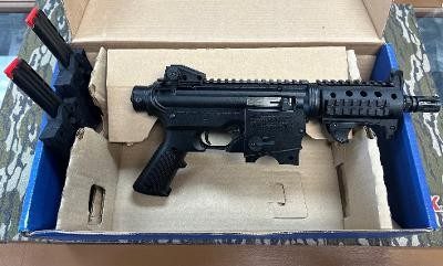 MOSSBERG 715P .22 LR - Image 10 of 10