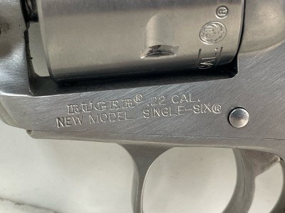 RUGER SINGLE-SIX .22 WMR - Image 5 of 11