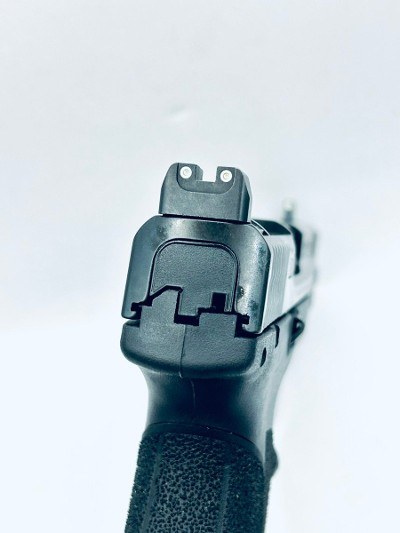 SMITH & WESSON M&P9 M2.0 (13616) 9MM LUGER (9x19 PARA) - Image 9 of 12