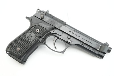 BERETTA 92fs 9MM LUGER (9x19 PARA) - Image 2 of 24