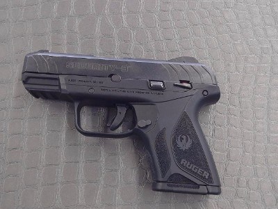 RUGER SECURITY-9 9MM LUGER (9x19 PARA) - Image 1 of 3