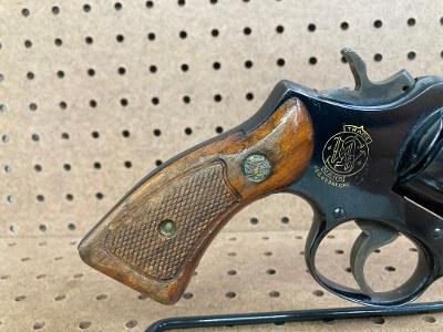 SMITH & WESSON 10-5 .38 SPL - Image 2 of 14