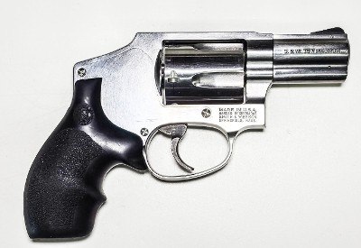 SMITH & WESSON BEAUTIFUL PRE-OWNED S&W MODEL 640-1 CHAMBERED IN .357 MAG .357 MAG - Image 1 of 3