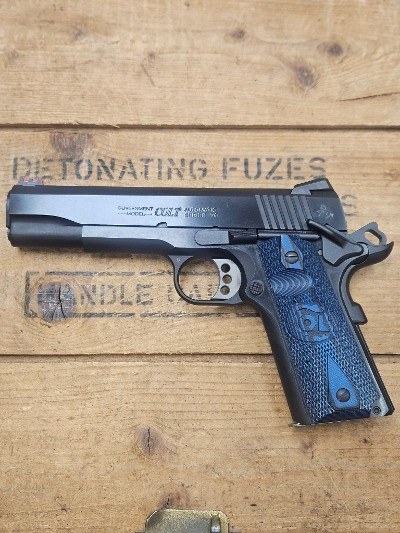 COLT GOVERNMENT MODEL .45 ACP - Image 1 of 7