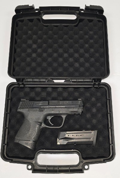 SMITH & WESSON M&P9C 9MM LUGER (9x19 PARA) - Image 1 of 5