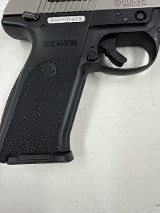 RUGER SR40 .40 S&W - Image 4 of 11