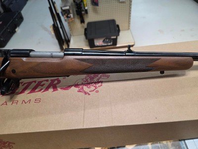WINCHESTER M70 ALASKAN .300 WIN MAG - Image 3 of 8