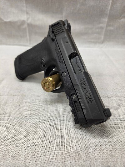 SMITH & WESSON M&P Shield EZ 9mm Luger 8rd 9MM LUGER (9x19 PARA) - Image 2 of 5