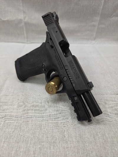 SMITH & WESSON M&P Shield EZ 9mm Luger 8rd 9MM LUGER (9x19 PARA) - Image 3 of 5