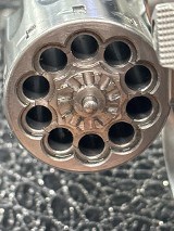 SMITH & WESSON 617-6 .22 LONG RIFLE - Image 4 of 5