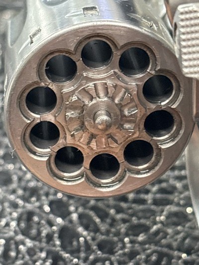SMITH & WESSON 617-6 .22 LONG RIFLE - Image 4 of 5