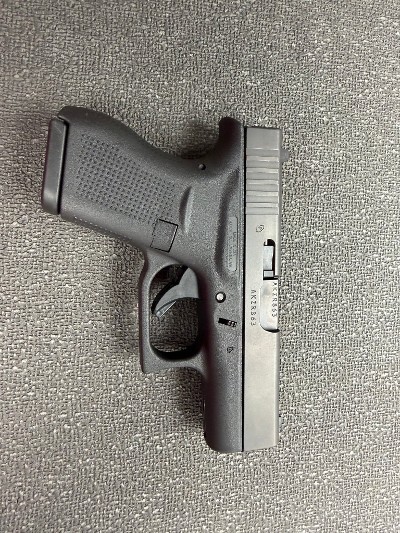 GLOCK 42 .380 ACP - Image 2 of 3