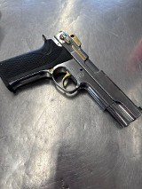 SMITH & WESSON 4506-1 45 ACP (45 Auto) - 2 of 11