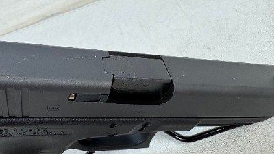GLOCK G17 GEN3 9MM LUGER (9x19 PARA) - Image 12 of 13