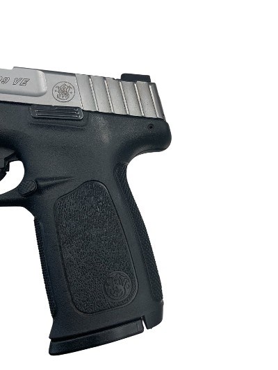 SMITH & WESSON SD9 VE 9MM LUGER (9x19 PARA) - Image 4 of 10