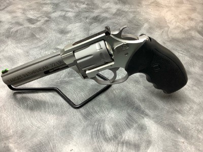 CHARTER ARMS TARGET PATHFINDER 22LR .22 LR - Image 1 of 8