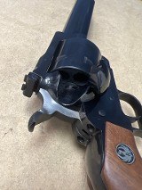 RUGER NEW MODEL SUPER BLACKHAWK .44 MAGNUM - Image 4 of 14