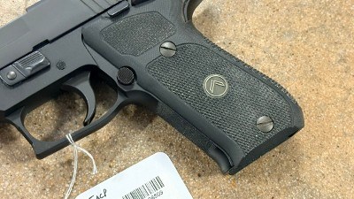 SIG SAUER P220 45 ACP (45 Auto) - Image 2 of 8