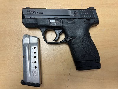 SMITH & WESSON Shield 9 9MM LUGER (9x19 PARA) - Image 1 of 4
