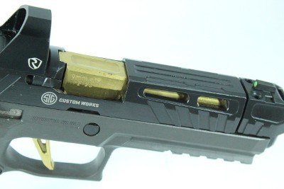 SIG SAUER P320 CUSTOM WORKS 9MM LUGER (9x19 PARA) - Image 9 of 17