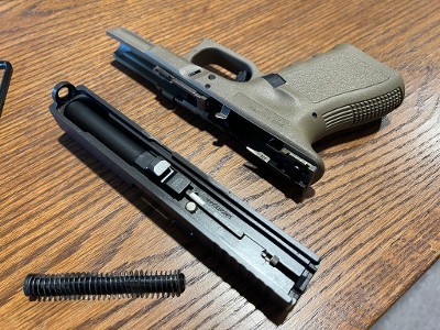GLOCK 19 GEN 3 9MM LUGER (9X19 PARA) - Image 2 of 4
