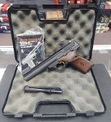 BROWNING BUCK MARK TARGET .22 LR - Image 1 of 11