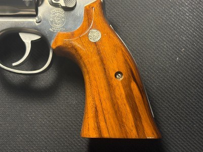 SMITH & WESSON 686 .357 MAG - Image 7 of 11