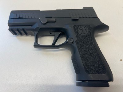 SIG SAUER P320 9MM LUGER (9x19 PARA) - Image 2 of 12