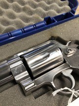 SMITH & WESSON 460XVR .460 S&W MAGNUM - Image 3 of 7