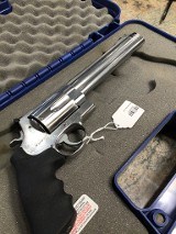 SMITH & WESSON 460XVR .460 S&W MAGNUM - Image 7 of 7
