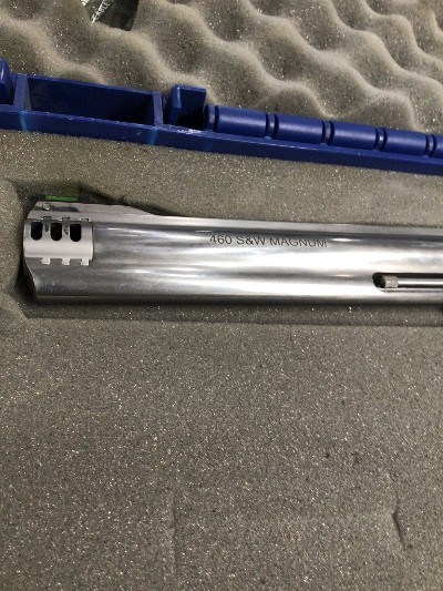 SMITH & WESSON 460XVR .460 S&W MAGNUM - Image 2 of 7