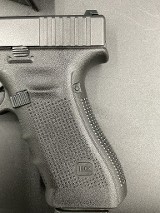 GLOCK 22 GEN4 .40 S&W - Image 3 of 6