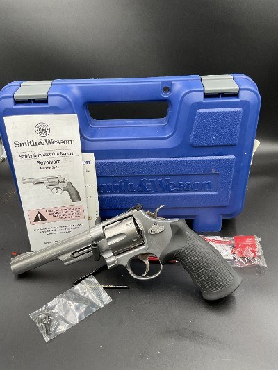 SMITH & WESSON M629-6 .44 MAGNUM - Image 1 of 10