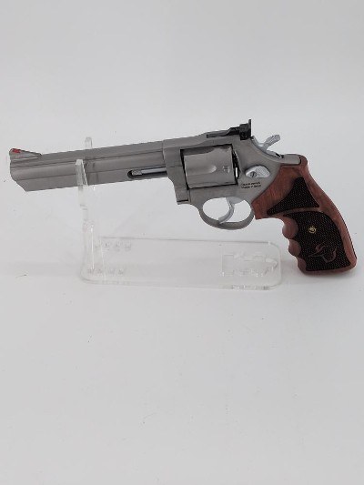 TAURUS 66 (2-660049) .357 MAG - Image 1 of 5