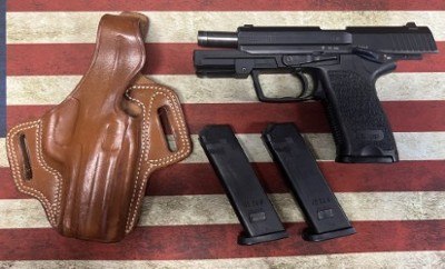 HECKLER & KOCH USP .40 S&W - Image 1 of 3