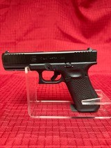 GLOCK G17 GEN5*10-ROUND* 9MM LUGER (9x19 PARA) - Image 2 of 6