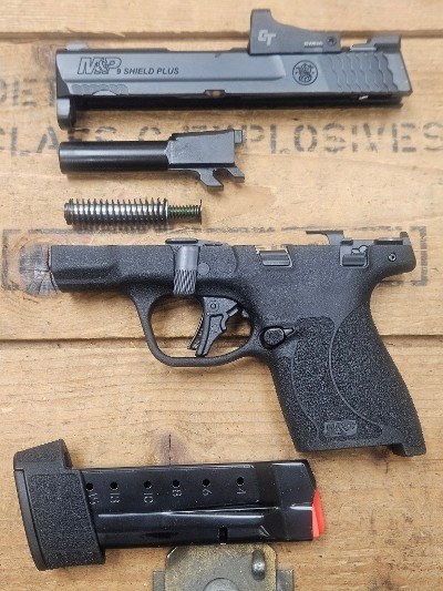 SMITH & WESSON SHIELD PLUS 9MM LUGER (9x19 PARA) - Image 6 of 8